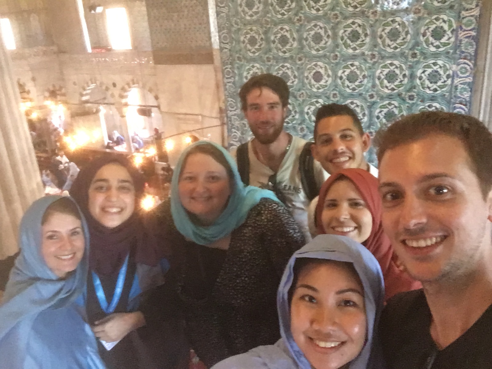 Istanbul Mosques volunteers